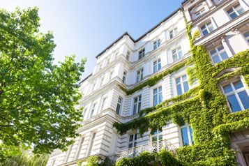 Der Umzug aus einem Haus in eine Wohnung 
